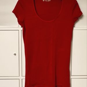 Victoria's Secret Tee Shop scoop neck top with cap sleeves deep red